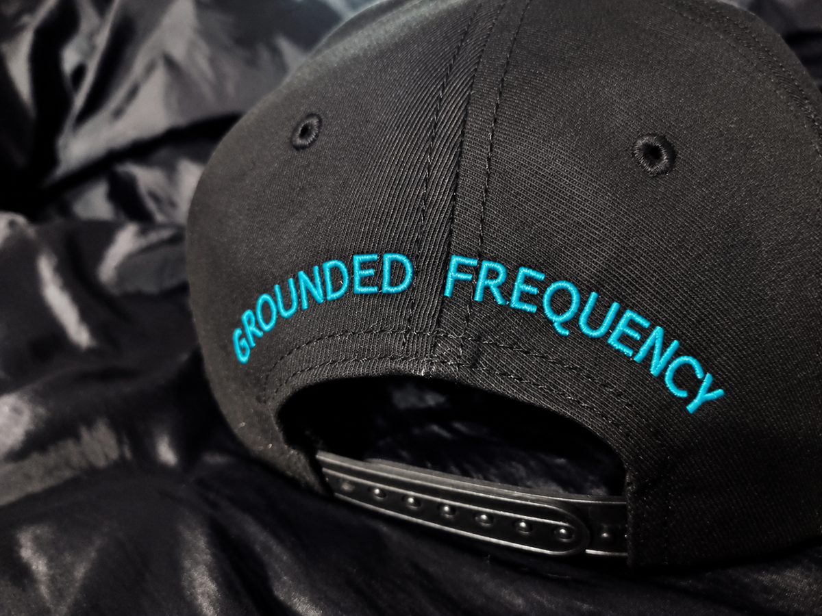 PEAK FLOW - SIGNATURE CAP